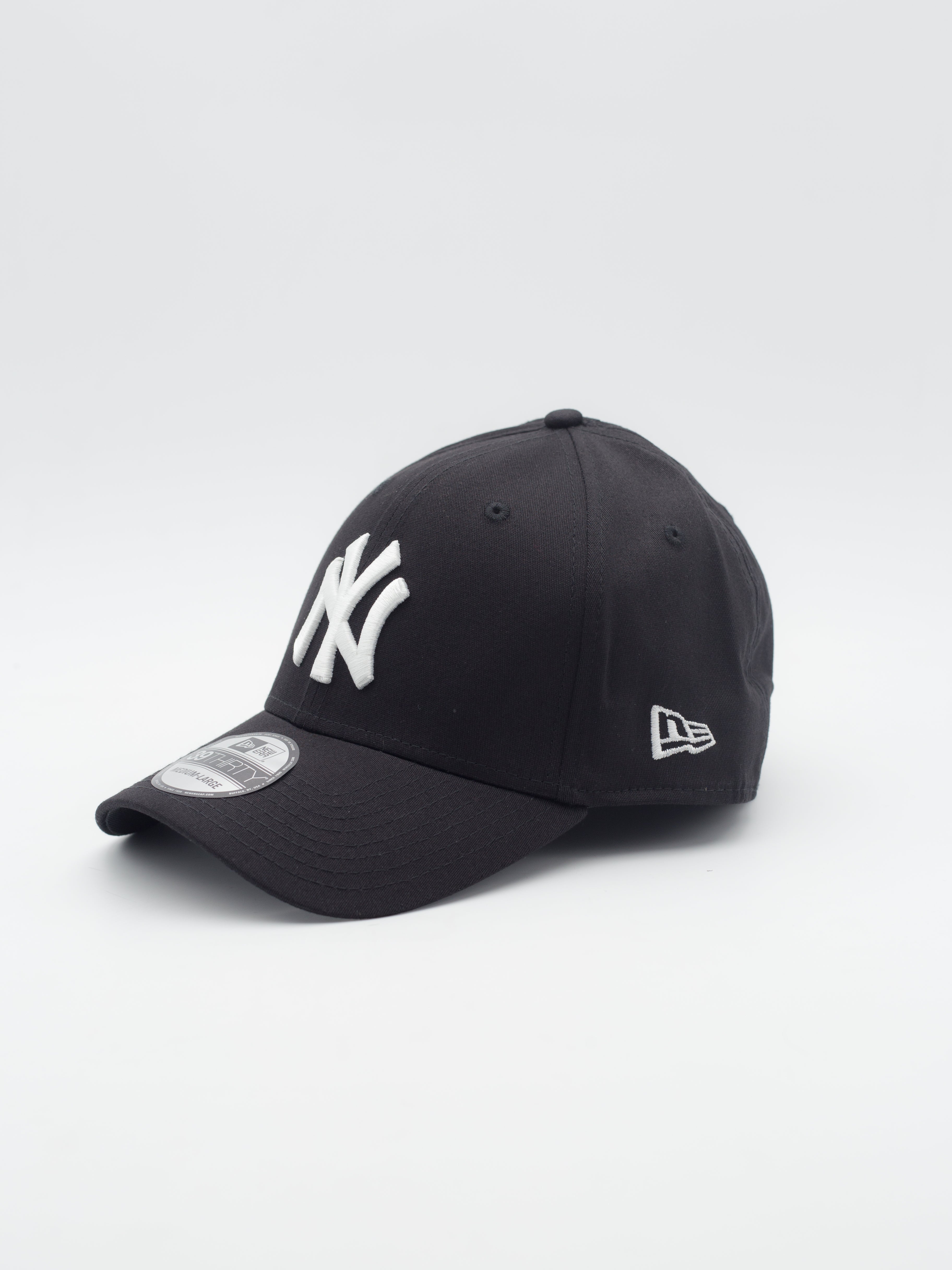 39THIRTY New York Yankees Black/White