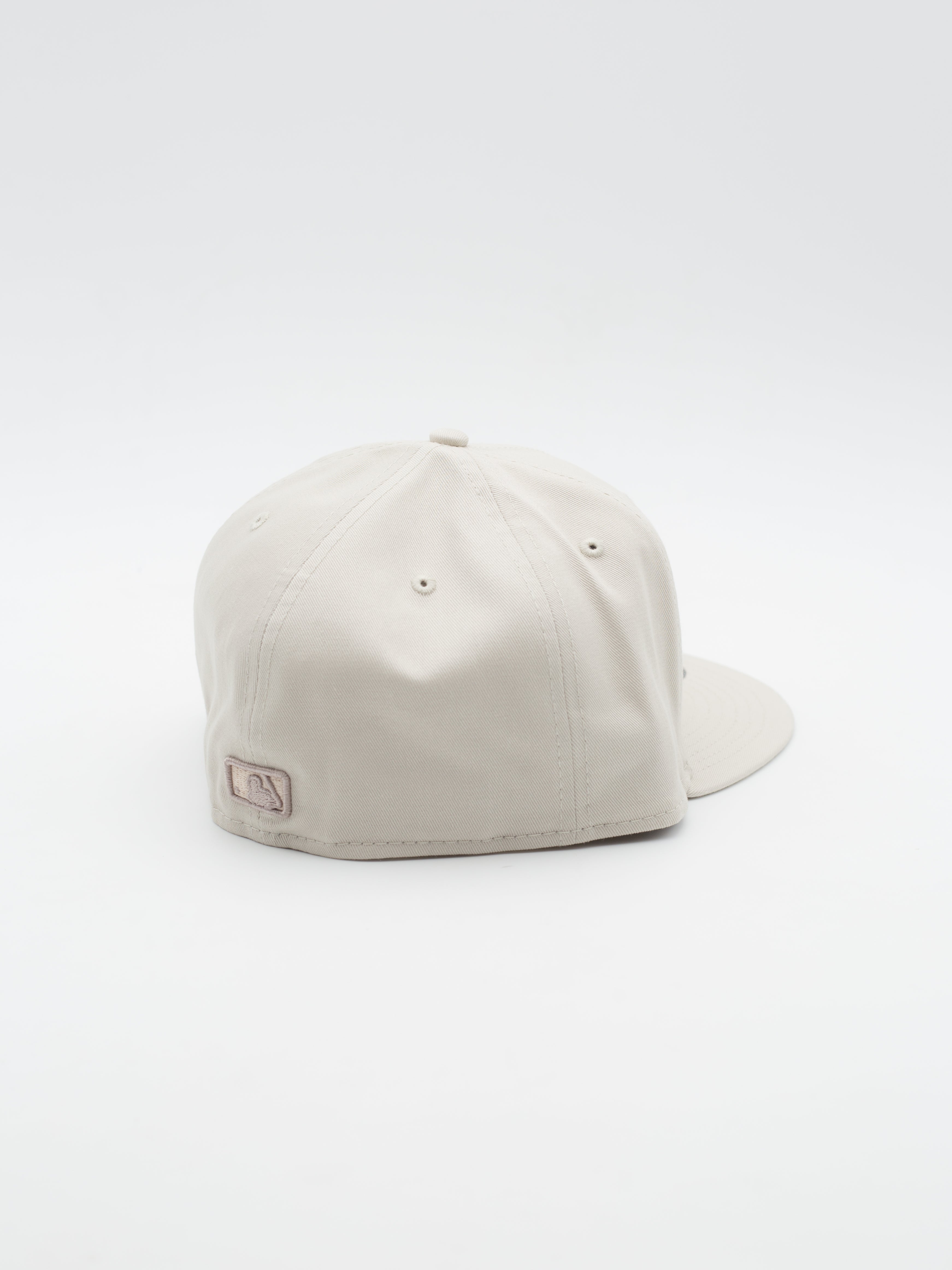 59FIFTY League Essential New York Yankees Stone/Brown 3 59FIFTY League Essential New York Yankees Stone/Brown