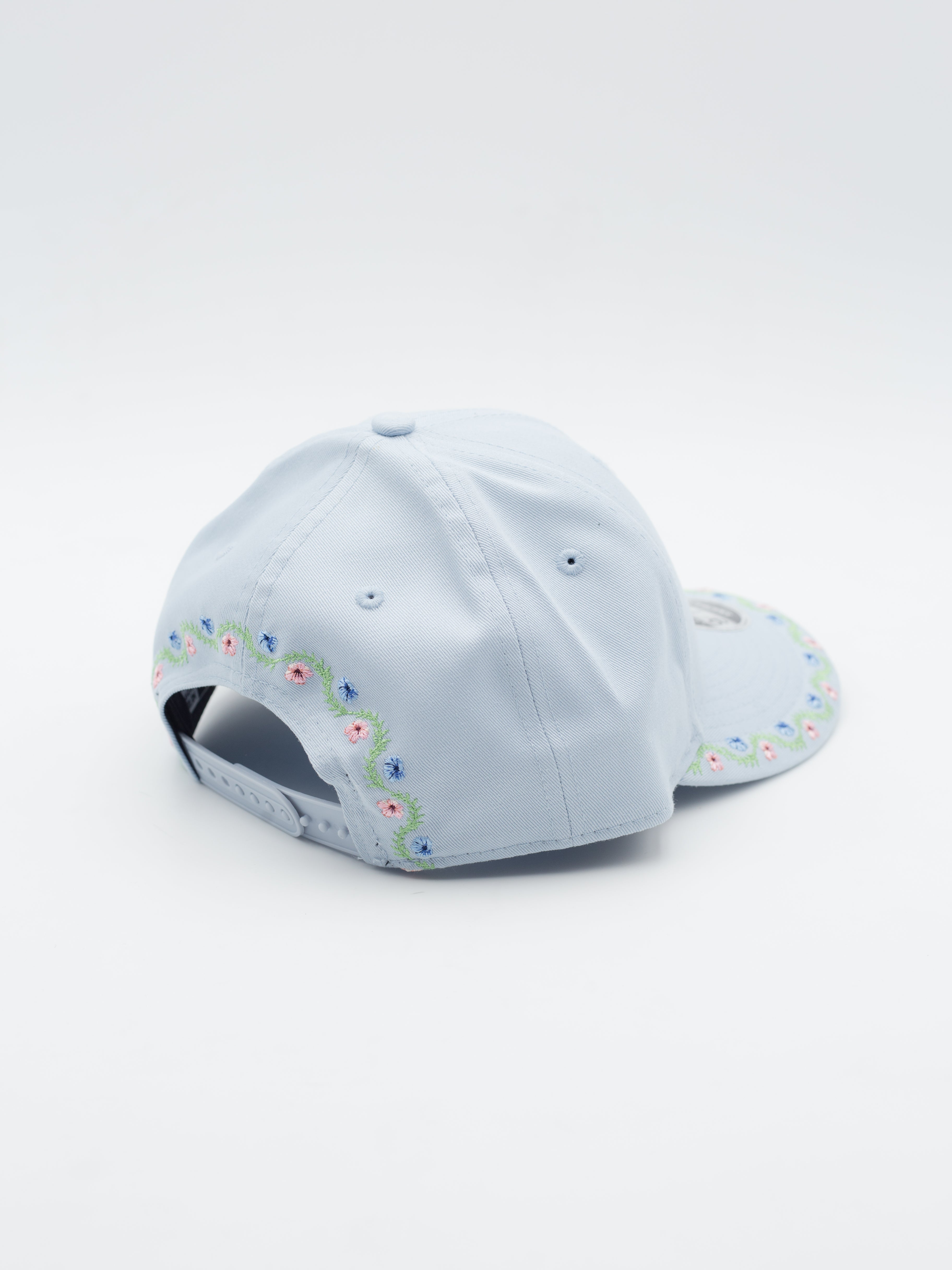 9FIFTY Floral Low Profile Los Angeles Dodgers Light Blue 3 9FIFTY Floral Low Profile Los Angeles Dodgers Light Blue