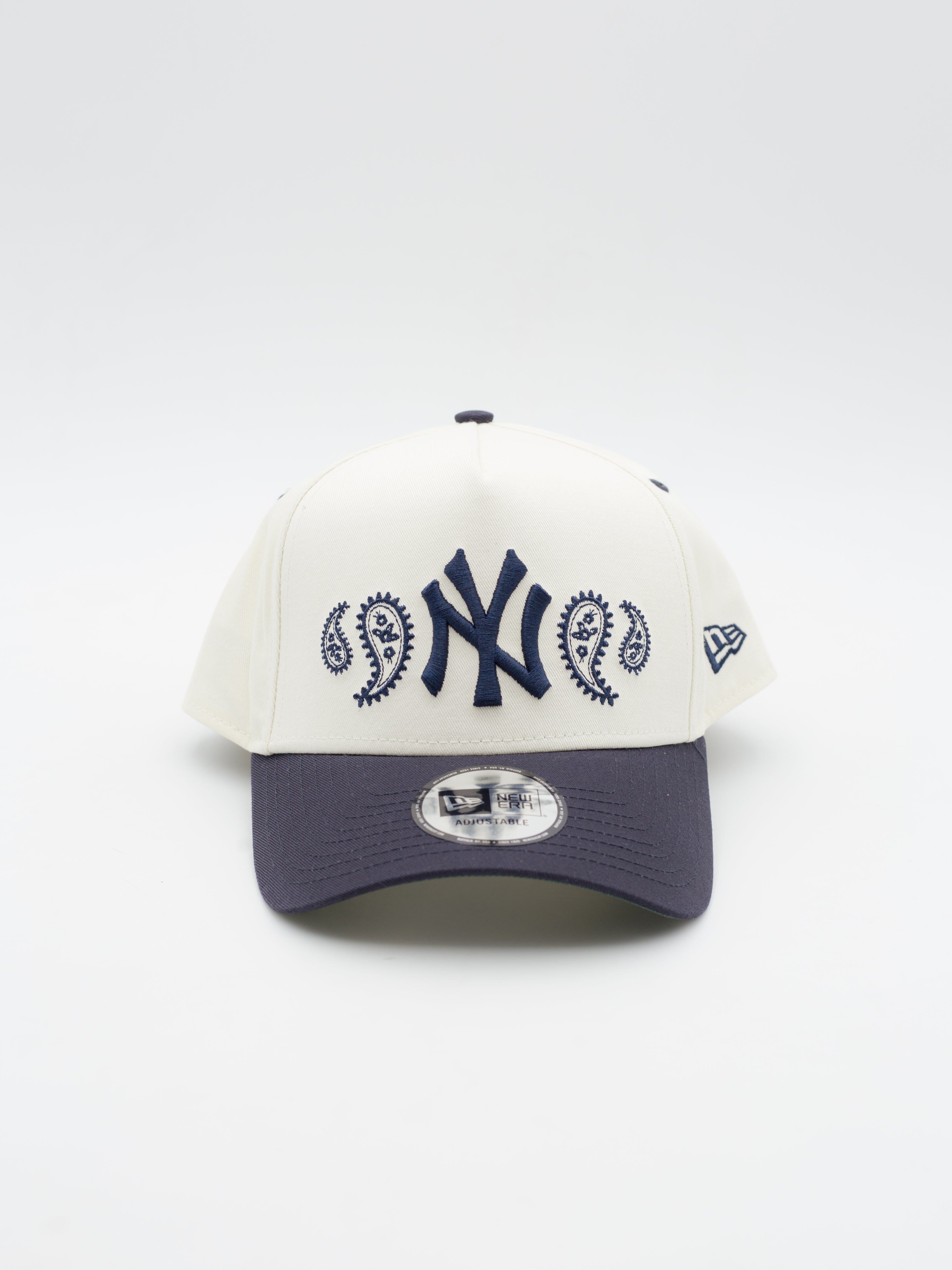 9FORTY Paisley E-Frame Beige/Black 3 9FORTY Paisley E-Frame Beige/Black