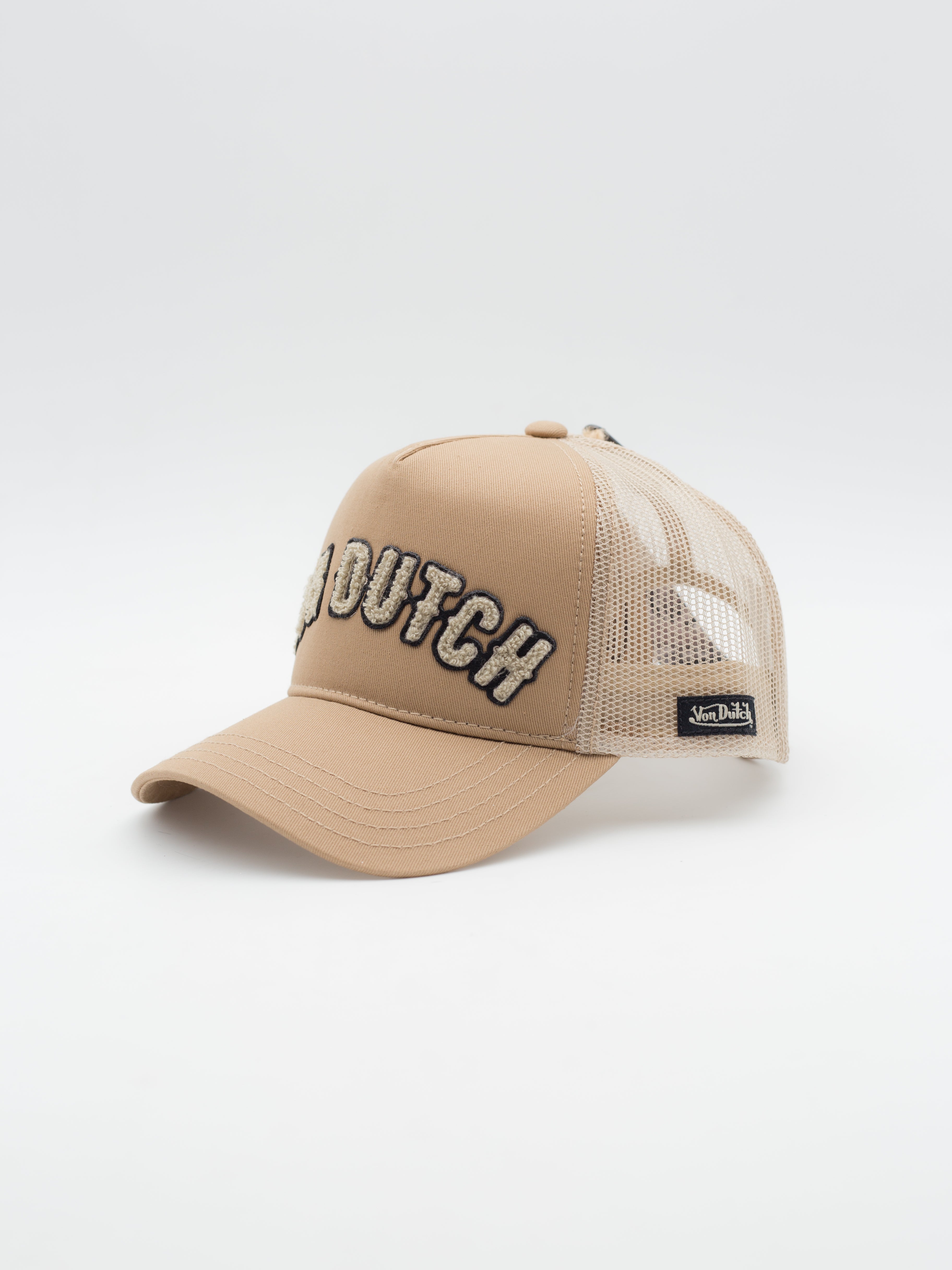 Buckl M Trucker Khaki
