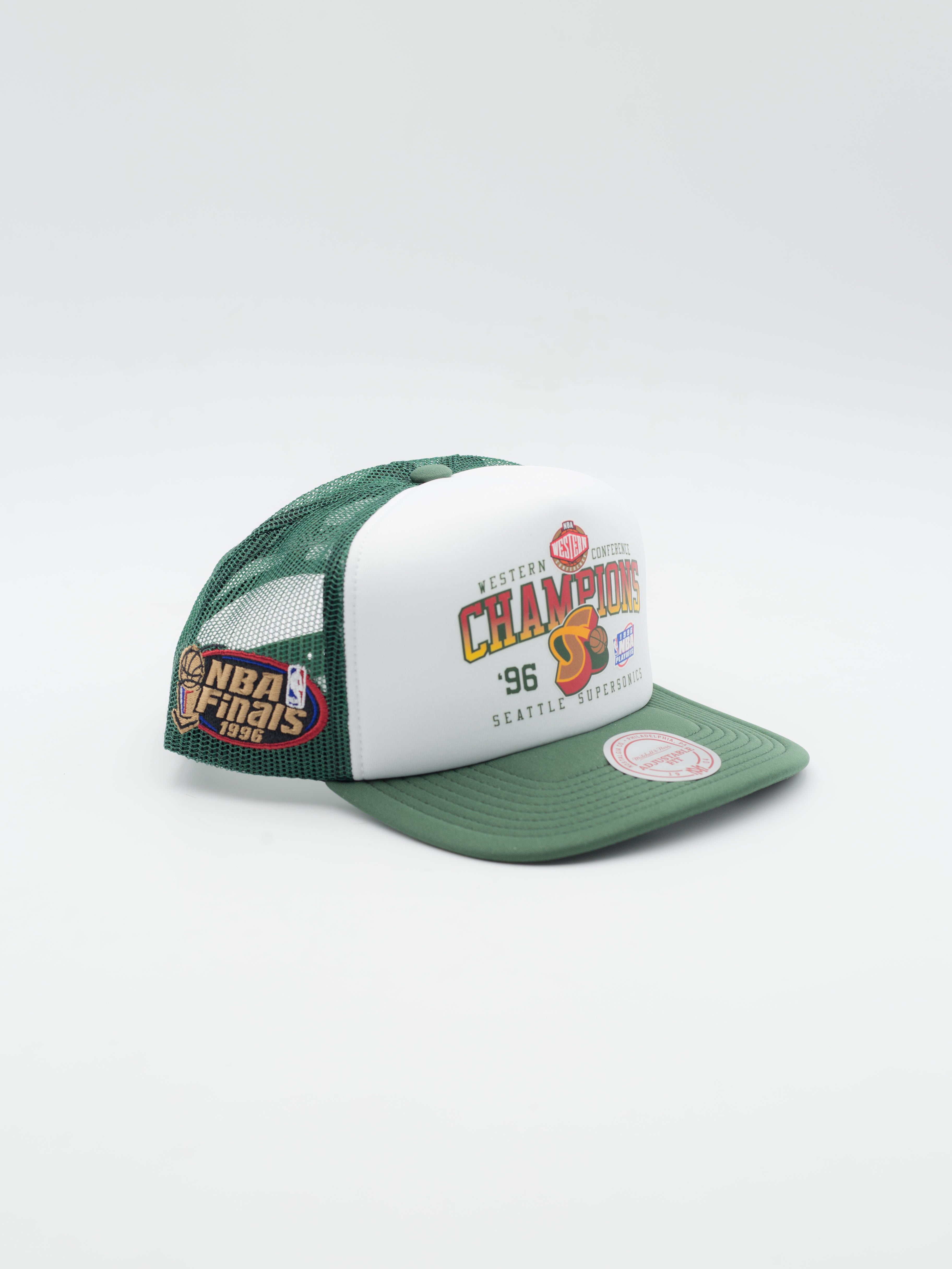 Champions HWC Seattle Supersonics Trucker Snapback