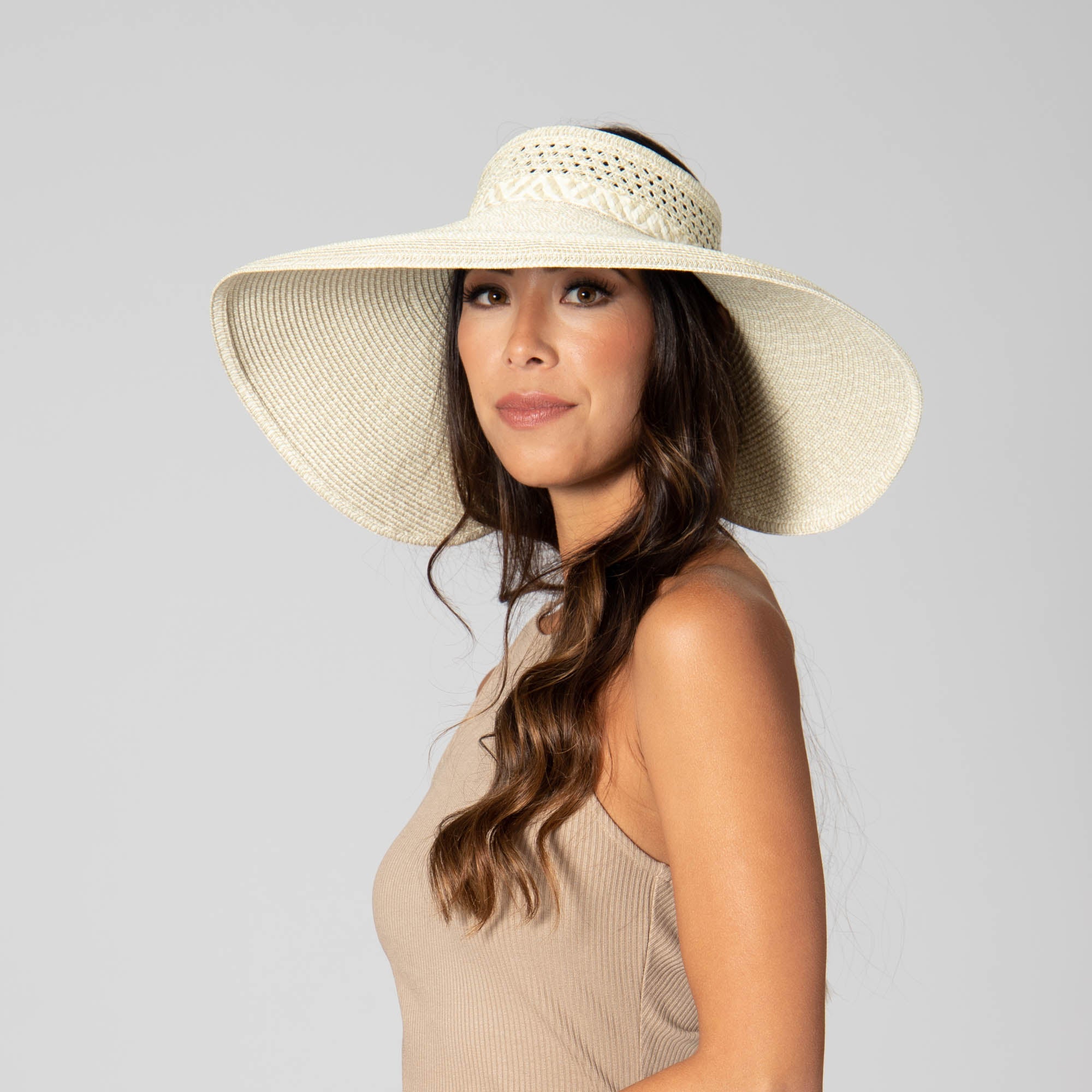 Everyday Full Coverage - Wide Brim Roll Up Visor 27 Everyday Full Coverage - Wide Brim Roll Up Visor