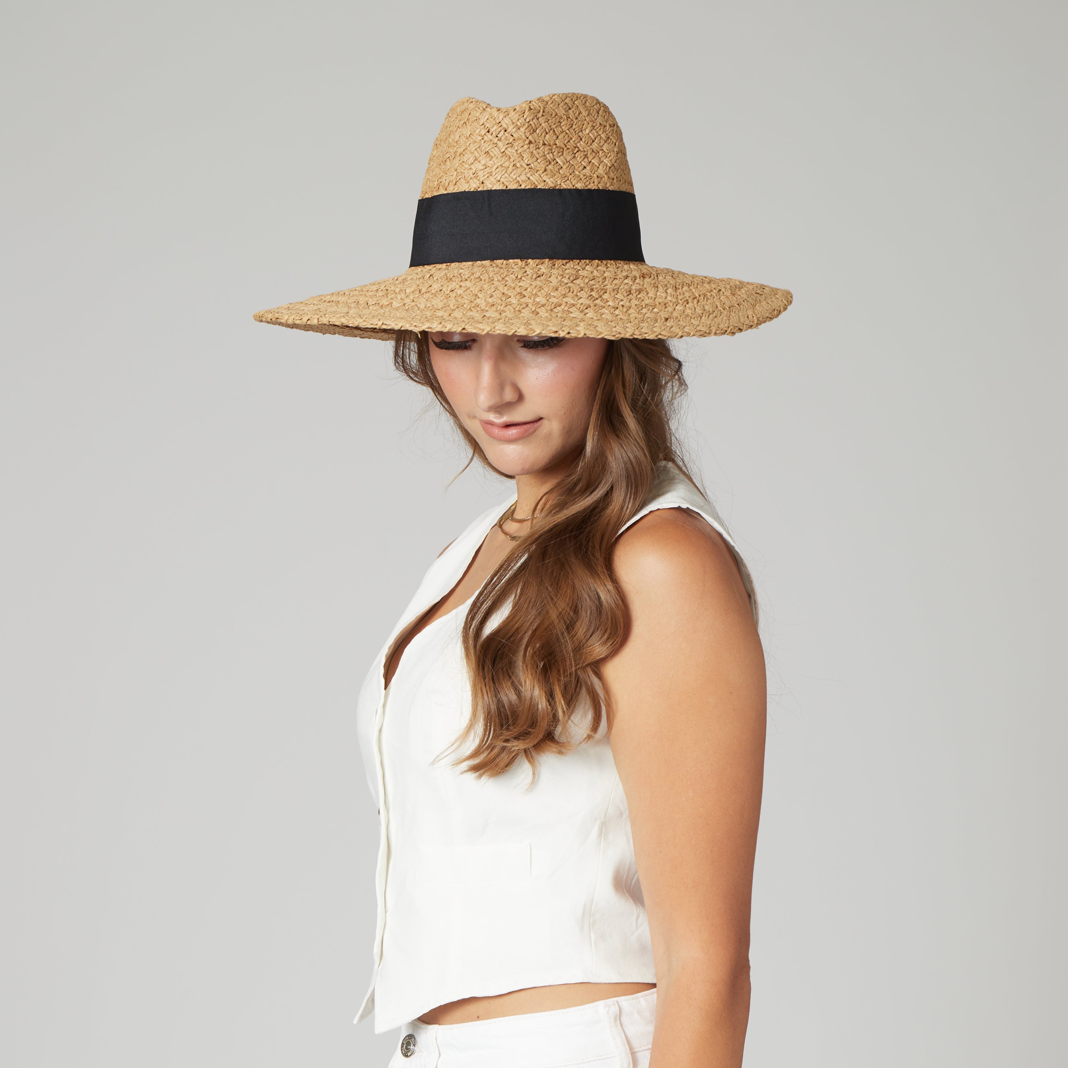Women's Woven Paper Wide Brim Fedora With Grosgrain 3 Women's Woven Paper Wide Brim Fedora With Grosgrain