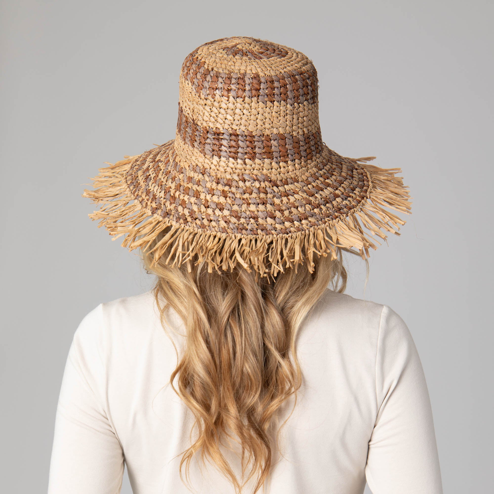Waverly Women's Frayed Edge Bucket 6 Waverly Women's Frayed Edge Bucket