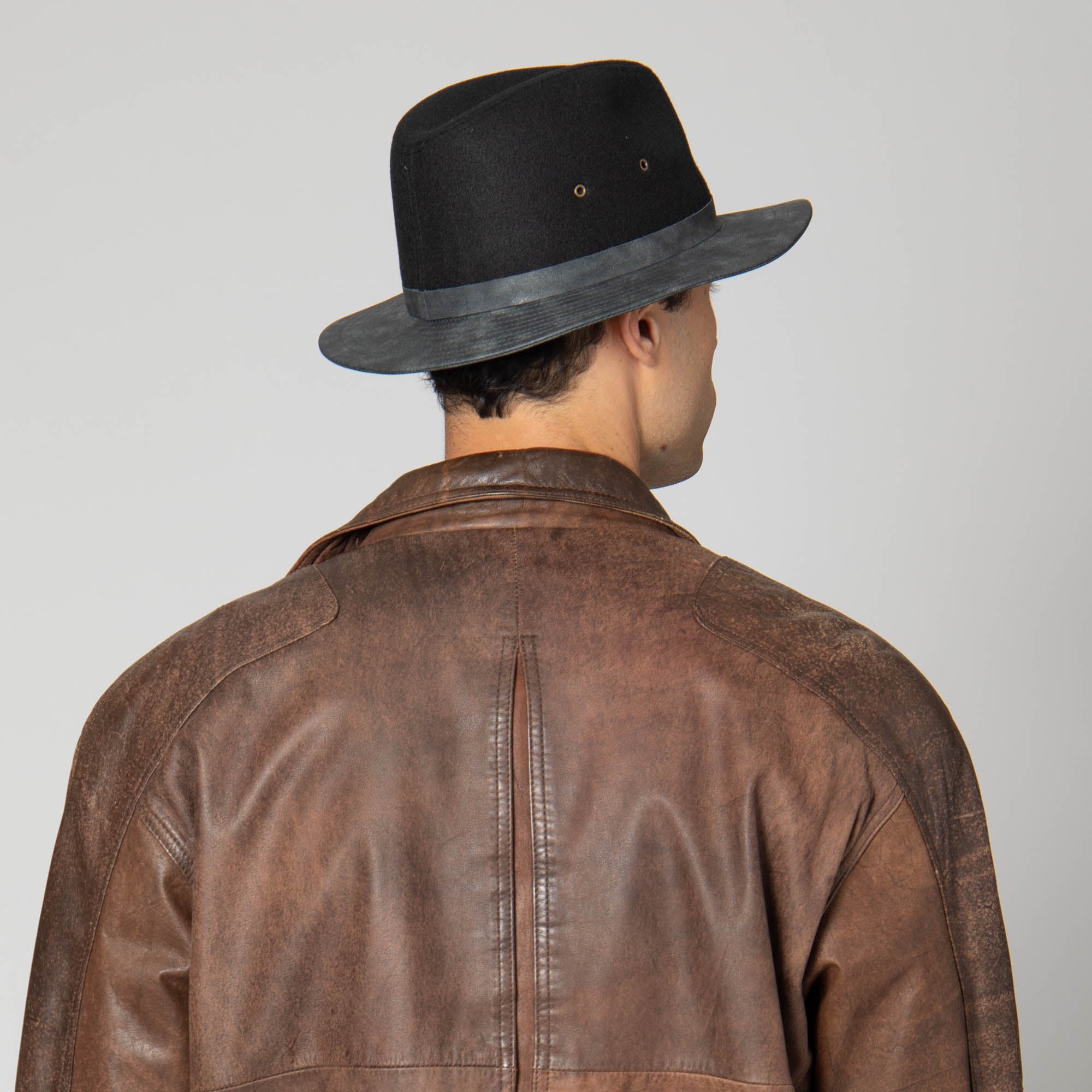 Men's Faux Felt Fedora with Matching Faux Leather Band 17 Men's Faux Felt Fedora with Matching Faux Leather Band