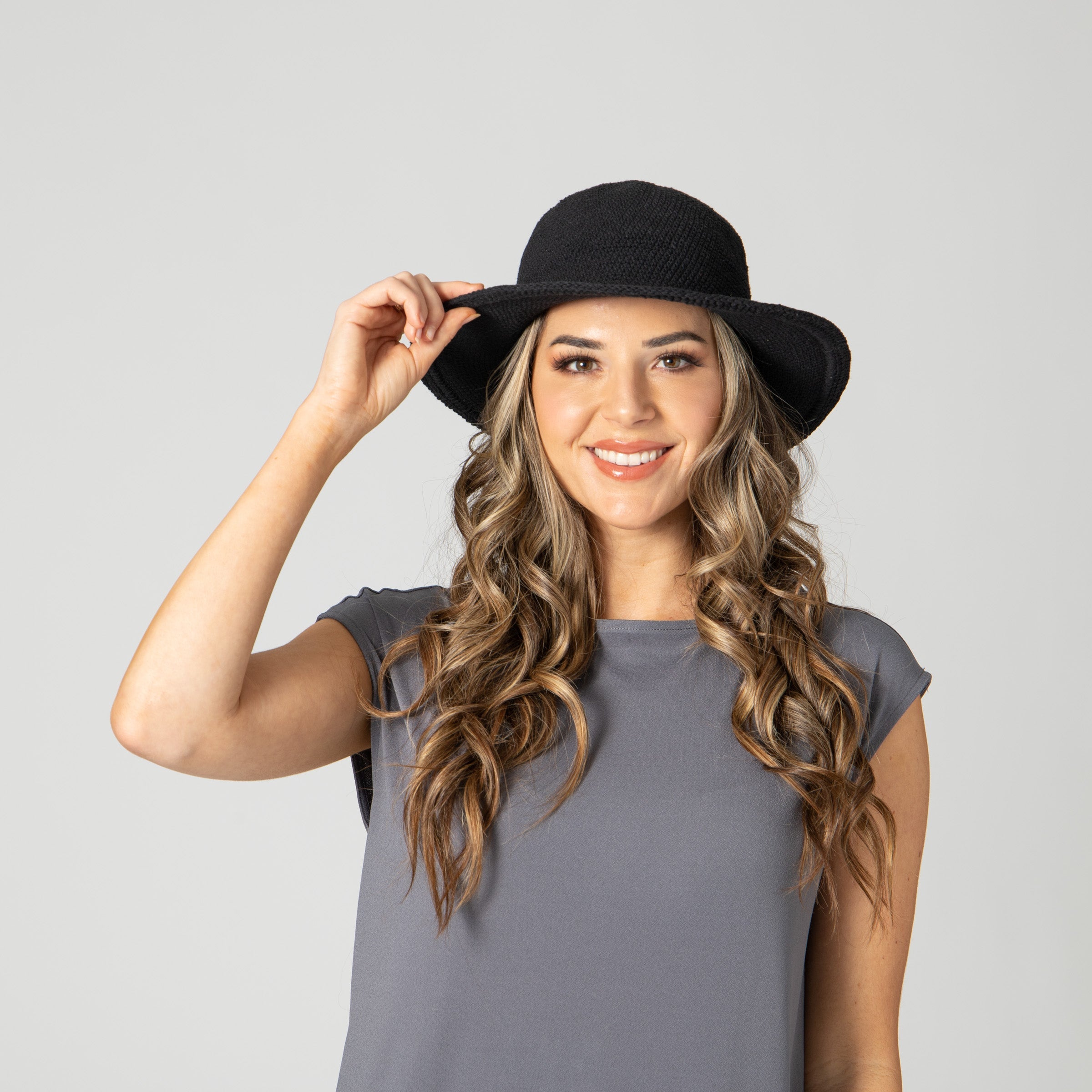 Women's Crocheted Brim Hat 6 Women's Crocheted Brim Hat